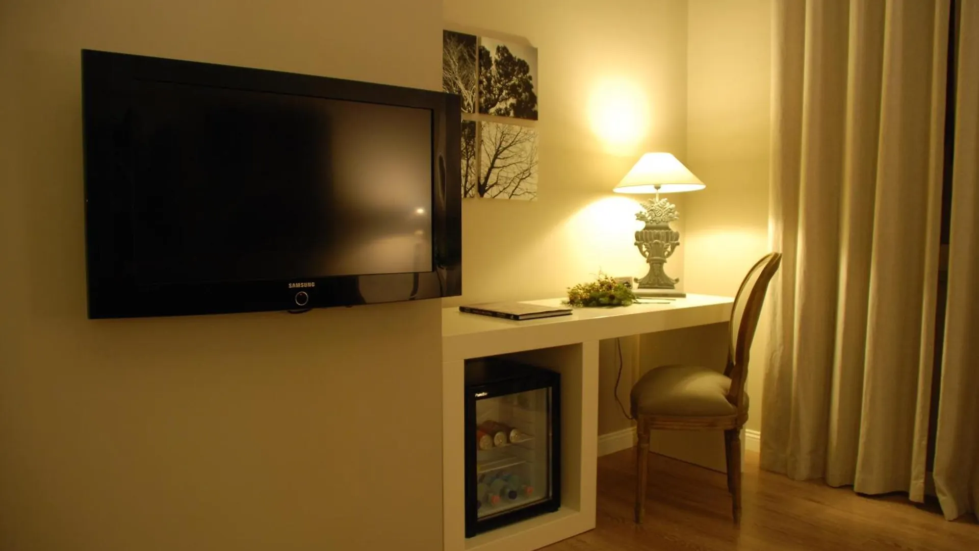 Maxim Bed & Breakfast Palermo 3*,